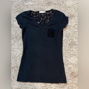 Black pocket shirt with lace
